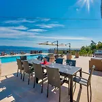 Esarjo With Heated Pool And Sea View Villa Veprinac