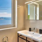 Esarjo With Heated Pool And Sea View Villa