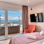 Esarjo With Heated Pool And Sea View Villa Veprinac