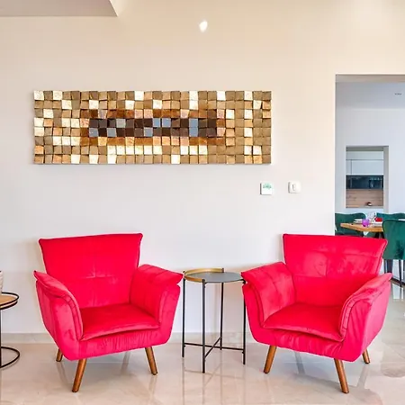Βίλα Esarjo With Heated Pool And Sea View Veprinac