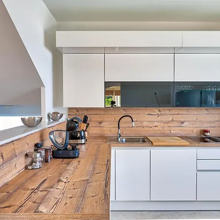 Esarjo With Heated Pool And Sea View *