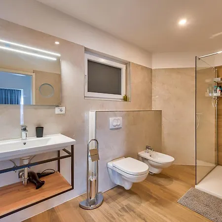 Esarjo With Heated Pool And Sea View * Veprinac