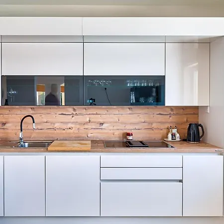 Esarjo With Heated Pool And Sea View Villa