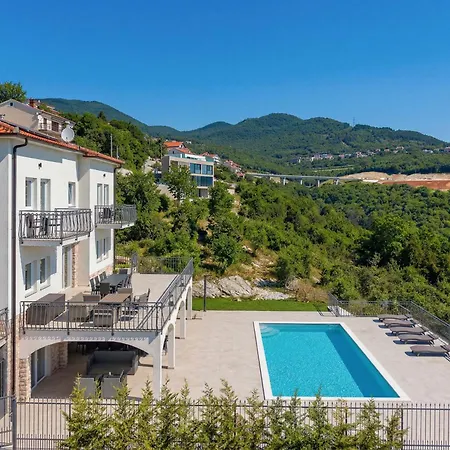 Esarjo With Heated Pool And Sea View Veprinac