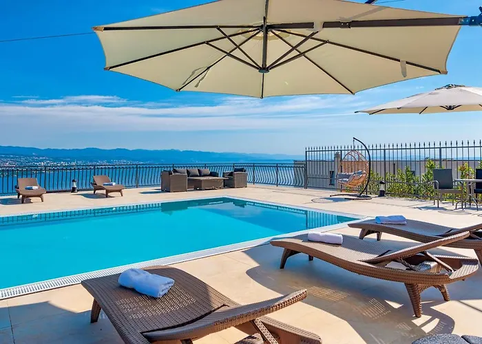 Esarjo With Heated Pool And Sea View * Veprinac