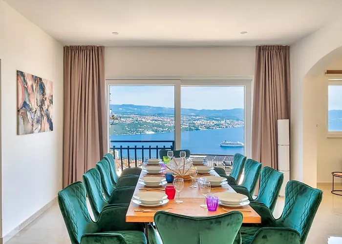 Esarjo With Heated Pool And Sea View Villa *