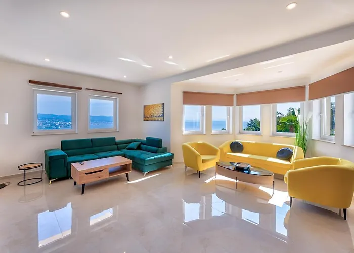 Esarjo With Heated Pool And Sea View * Veprinac